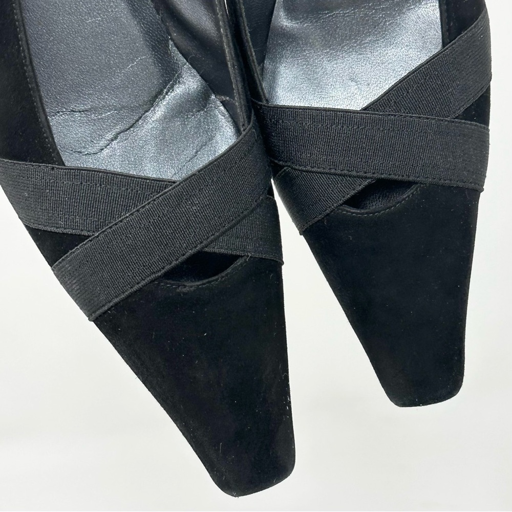 Stuart Weitzman 8.5 Narrow Width Black Suede Poin… - image 3